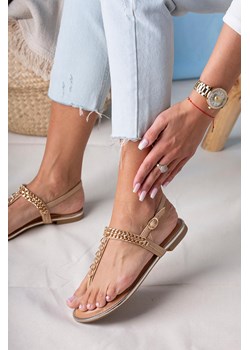 Beżowe sandały japonki płaskie z ozdobnym złotym łańcuszkiem Casu RT20X7/BE ze sklepu Casu.pl w kategorii Sandały damskie - zdjęcie 172038294