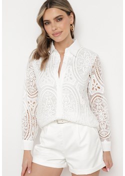 Biała Koszula Ażurowa o Klasycznym Kroju  Vialuna ze sklepu Born2be Odzież w kategorii Koszule damskie - zdjęcie 172046171