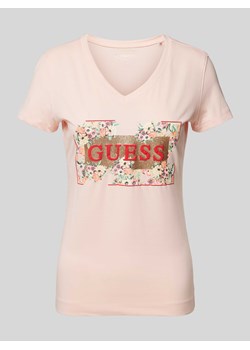 T-shirt z kwiatowym wzorem i nadrukiem z logo ze sklepu Peek&Cloppenburg  w kategorii Bluzki damskie - zdjęcie 172057053
