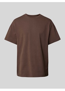 T-shirt z prążkowanym,okrągłym dekoltem model ‘HARVEY’ ze sklepu Peek&Cloppenburg  w kategorii T-shirty męskie - zdjęcie 172057103