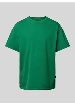 T-shirt z prążkowanym,okrągłym dekoltem model ‘HARVEY’ ze sklepu Peek&Cloppenburg  w kategorii T-shirty męskie - zdjęcie 172057111