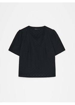 Mohito - Bluzka z ażurowym wzorem - czarny ze sklepu Mohito w kategorii Bluzki damskie - zdjęcie 172080494