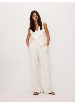 Reserved - Szerokie spodnie z wiskozą - złamana biel ze sklepu Reserved w kategorii Spodnie damskie - zdjęcie 172093891