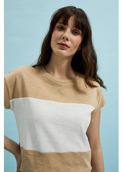 Bluzka w szerokie paski beżowa ze sklepu Moodo.pl w kategorii Bluzki damskie - zdjęcie 172094952