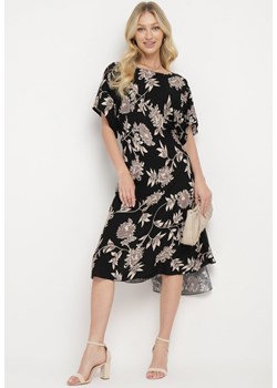 Czarna Wiskozowa Sukienka w Kwiaty z Materiałowymi Paskami Cevissa ze sklepu Born2be Odzież w kategorii Sukienki - zdjęcie 172102700