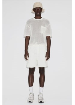 H & M - Sztruksowe szorty Regular Fit - Biały ze sklepu H&M w kategorii Spodenki męskie - zdjęcie 172107932