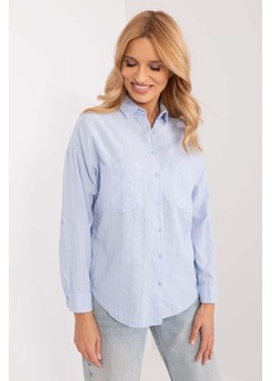 Bawełniana koszula klasyczna z haftem jasnoniebieska ze sklepu 5.10.15 w kategorii Koszule damskie - zdjęcie 172122950