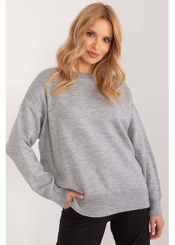 Sweter klasyczny o kroju oversize szary ze sklepu 5.10.15 w kategorii Swetry damskie - zdjęcie 172122963