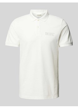 Koszulka polo o kroju regular fit z nadrukiem z logo ze sklepu Peek&Cloppenburg  w kategorii T-shirty męskie - zdjęcie 172136912