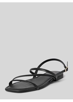 Sandały na słupku model ‘VICTORIA’ ze sklepu Peek&Cloppenburg  w kategorii Sandały damskie - zdjęcie 172136950