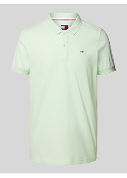 Koszulka polo o kroju slim fit z wyhaftowanym logo ze sklepu Peek&Cloppenburg  w kategorii T-shirty męskie - zdjęcie 172137091