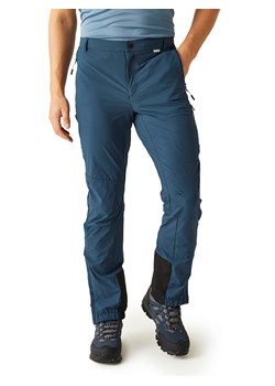 Regatta Spodnie funkcyjne &quot;Mountain III&quot; w kolorze niebieskim ze sklepu Limango Polska w kategorii Spodnie męskie - zdjęcie 172138390