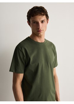 Reserved - T-shirt regular fit - ciemnozielony ze sklepu Reserved w kategorii T-shirty męskie - zdjęcie 172140694