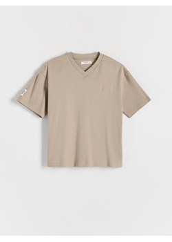 Reserved - T-shirt oversize z naszywką - beżowy ze sklepu Reserved w kategorii T-shirty chłopięce - zdjęcie 172140890