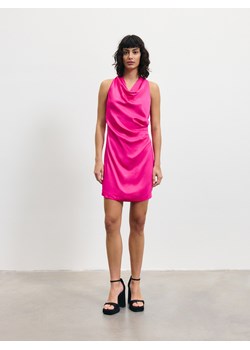 Reserved - Satynowa sukienka mini - fuksja ze sklepu Reserved w kategorii Sukienki - zdjęcie 172141223