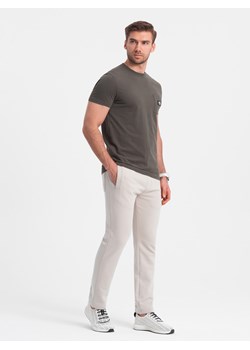 Męskie spodnie dresowe z nogawką bez ściągacza - jasnobeżowe V1 OM-PABS-0206 ze sklepu ombre w kategorii Spodnie męskie - zdjęcie 172145160