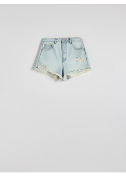 Reserved - Jeansowe szorty z przetarciami - niebieski ze sklepu Reserved w kategorii Szorty - zdjęcie 172146114