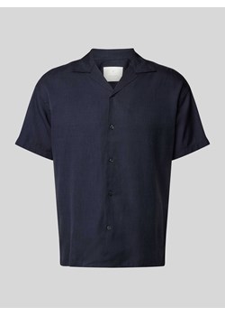 Koszula casualowa z listwą guzikową model ‘AARON’ ze sklepu Peek&Cloppenburg  w kategorii Koszule męskie - zdjęcie 172154670