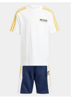 adidas Komplet t-shirt i spodenki Adibreak IN2108 Kolorowy Regular Fit ze sklepu MODIVO w kategorii Komplety chłopięce - zdjęcie 172159100