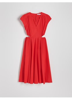 Reserved - Sukienka midi z wycięciami - czerwony ze sklepu Reserved w kategorii Sukienki - zdjęcie 172167880