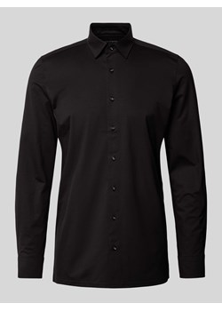 Koszula biznesowa o kroju Modern Fit z kołnierzykiem typu kent ze sklepu Peek&Cloppenburg  w kategorii Koszule męskie - zdjęcie 172171150