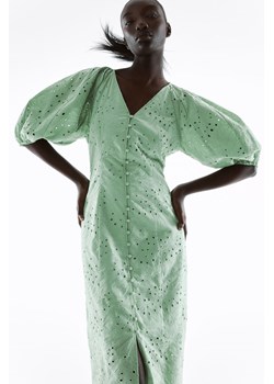 H & M - Sukienka z haftem angielskim - Zielony ze sklepu H&M w kategorii Sukienki - zdjęcie 172174433