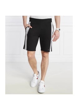 Tommy Hilfiger Szorty TRACK | Regular Fit ze sklepu Gomez Fashion Store w kategorii Spodenki męskie - zdjęcie 172174464