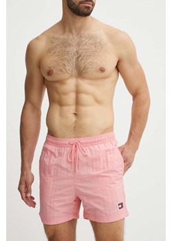Tommy Jeans szorty kąpielowe kolor różowy UM0UM03147 ze sklepu ANSWEAR.com w kategorii Kąpielówki - zdjęcie 172180593