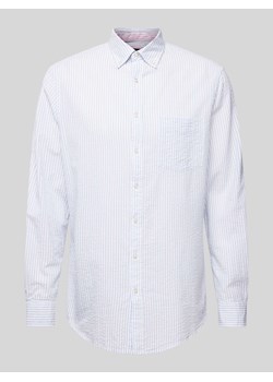 Koszula casualowa ze wzorem w paski i kołnierzykiem typu button down ze sklepu Peek&Cloppenburg  w kategorii Koszule męskie - zdjęcie 172183163