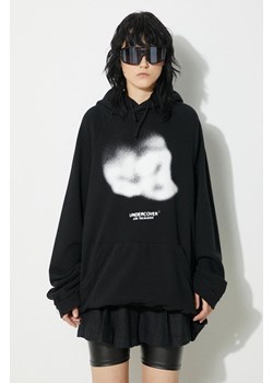 Undercover bluza bawełniana Hoodie damska kolor czarny z kapturem z nadrukiem UC1D1801.3 ze sklepu PRM w kategorii Bluzy damskie - zdjęcie 172185050