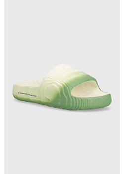adidas Originals klapki Adilette 22 męskie kolor zielony IF3674 ze sklepu PRM w kategorii Klapki męskie - zdjęcie 172185124