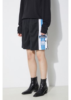 adidas Originals szorty damskie kolor czarny z aplikacją high waist IU2479 ze sklepu PRM w kategorii Szorty - zdjęcie 172185403
