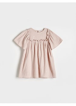 Reserved - Muślinowa sukienka z haftem - brudny róż ze sklepu Reserved w kategorii Sukienki niemowlęce - zdjęcie 172194723