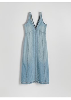 Reserved - Jeansowa sukienka midi - niebieski ze sklepu Reserved w kategorii Sukienki - zdjęcie 172194731