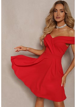 Czerwona Rozkloszowana Sukienka z Dekoltem w Łódkę Cerania ze sklepu Renee odzież w kategorii Sukienki - zdjęcie 172194851