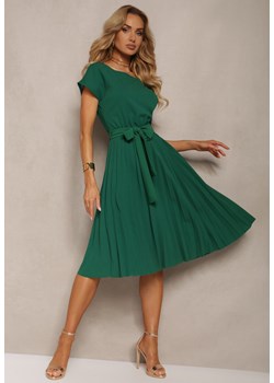 Zielona Sukienka Koktajlowa z Gumką w Pasie i Krótkim Rękawem z Materiałowym Paskiem Zevia ze sklepu Renee odzież w kategorii Sukienki - zdjęcie 172194921