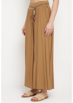 Ciemnobrązowe Spodnie Samusi ze sklepu Born2be Odzież w kategorii Spodnie damskie - zdjęcie 172200071