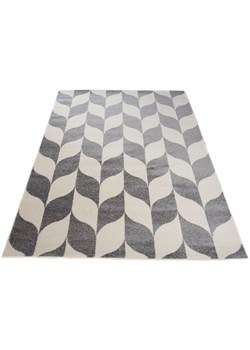 Szary dywan pokojowy w jodełkę - Maero 7X ze sklepu Edinos.pl w kategorii Dywany - zdjęcie 172217953