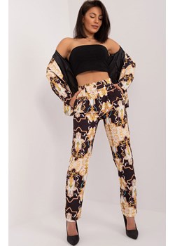 Elegancki komplet damski czarny żakiet i spodnie DHJ-KMPL-17131.32X, Kolor czarny-wzór, Rozmiar S, ITALY MODA ze sklepu Primodo w kategorii Komplety i garnitury damskie - zdjęcie 172251660