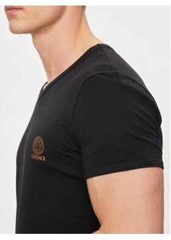 Versace T-Shirt AUU01004 Czarny Regular Fit ze sklepu MODIVO w kategorii T-shirty męskie - zdjęcie 172254651