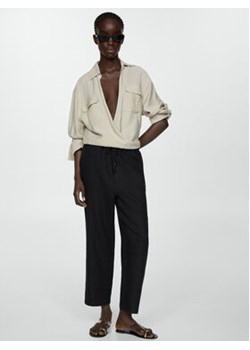 Mango Spodnie materiałowe Linen 67075724 Czarny Regular Fit ze sklepu MODIVO w kategorii Spodnie damskie - zdjęcie 172255083