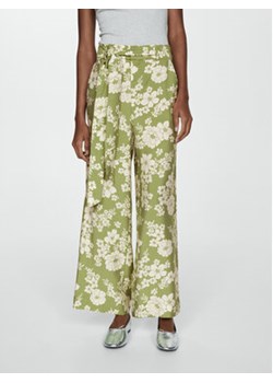 Mango Spodnie materiałowe Plumas 67047123 Zielony Regular Fit ze sklepu MODIVO w kategorii Spodnie damskie - zdjęcie 172256470