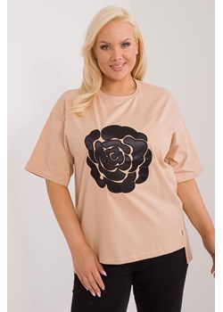 Damska bluzka plus size z naszywką camelowa ze sklepu 5.10.15 w kategorii Bluzki damskie - zdjęcie 172272702