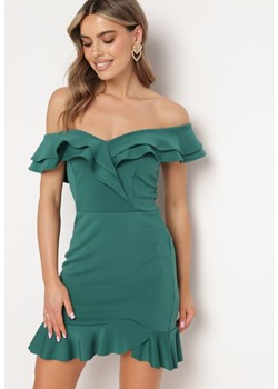 Zielona Kopertowa Sukienka z Falbankami i Dekoltem w Serek Dlina ze sklepu Born2be Odzież w kategorii Sukienki - zdjęcie 172275074