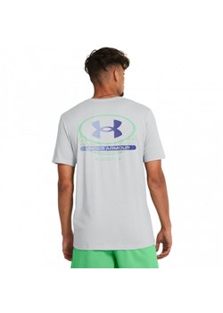 Męski t-shirt z nadrukiem Under Armour UA Global Lockertagg SS - szary ze sklepu Sportstylestory.com w kategorii T-shirty męskie - zdjęcie 172284232