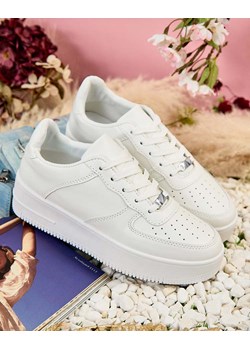 Royalfashion Sportowe sneakersy damskie  Triss ze sklepu royalfashion.pl w kategorii Buty sportowe damskie - zdjęcie 172286473