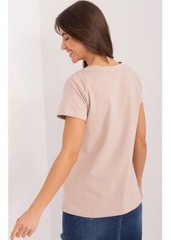 Beżowy t-shirt damski z naszywkami RV-BZ-9622.16X, Kolor beżowy, Rozmiar S/M, BASIC FEEL GOOD ze sklepu Primodo w kategorii Bluzki damskie - zdjęcie 172294074