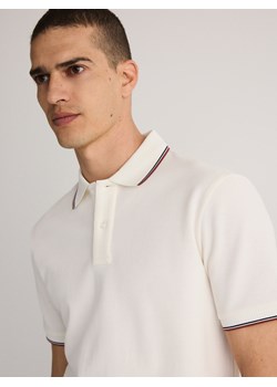 Reserved - Koszulka polo regular - złamana biel ze sklepu Reserved w kategorii T-shirty męskie - zdjęcie 172301002