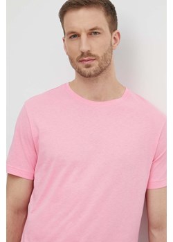 United Colors of Benetton t-shirt bawełniany męski kolor różowy gładki ze sklepu ANSWEAR.com w kategorii T-shirty męskie - zdjęcie 172315412