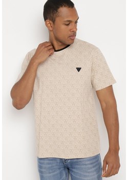 Beżowa Bawełniana Koszulka z Krótkim Rękawem i Aplikacją Fianara ze sklepu Born2be Odzież w kategorii T-shirty męskie - zdjęcie 172317741